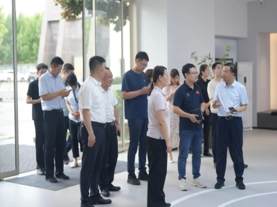 綠色建材產(chǎn)業(yè)鏈融鏈固鏈再發(fā)力！哈工大王代玉教授一行蒞臨天意機械、卓越精工考察調(diào)研