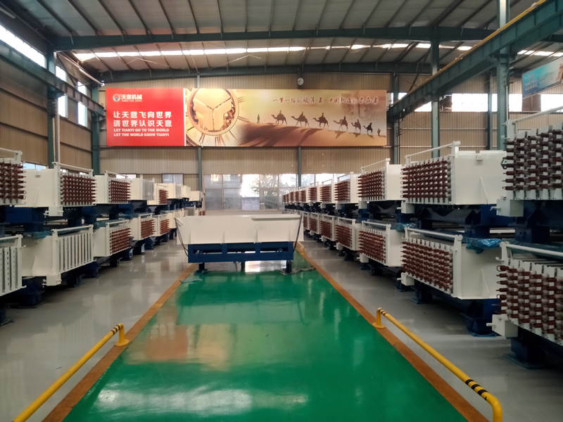 江西輕質(zhì)隔墻板機(jī)設(shè)備介紹，墻板機(jī)廠家